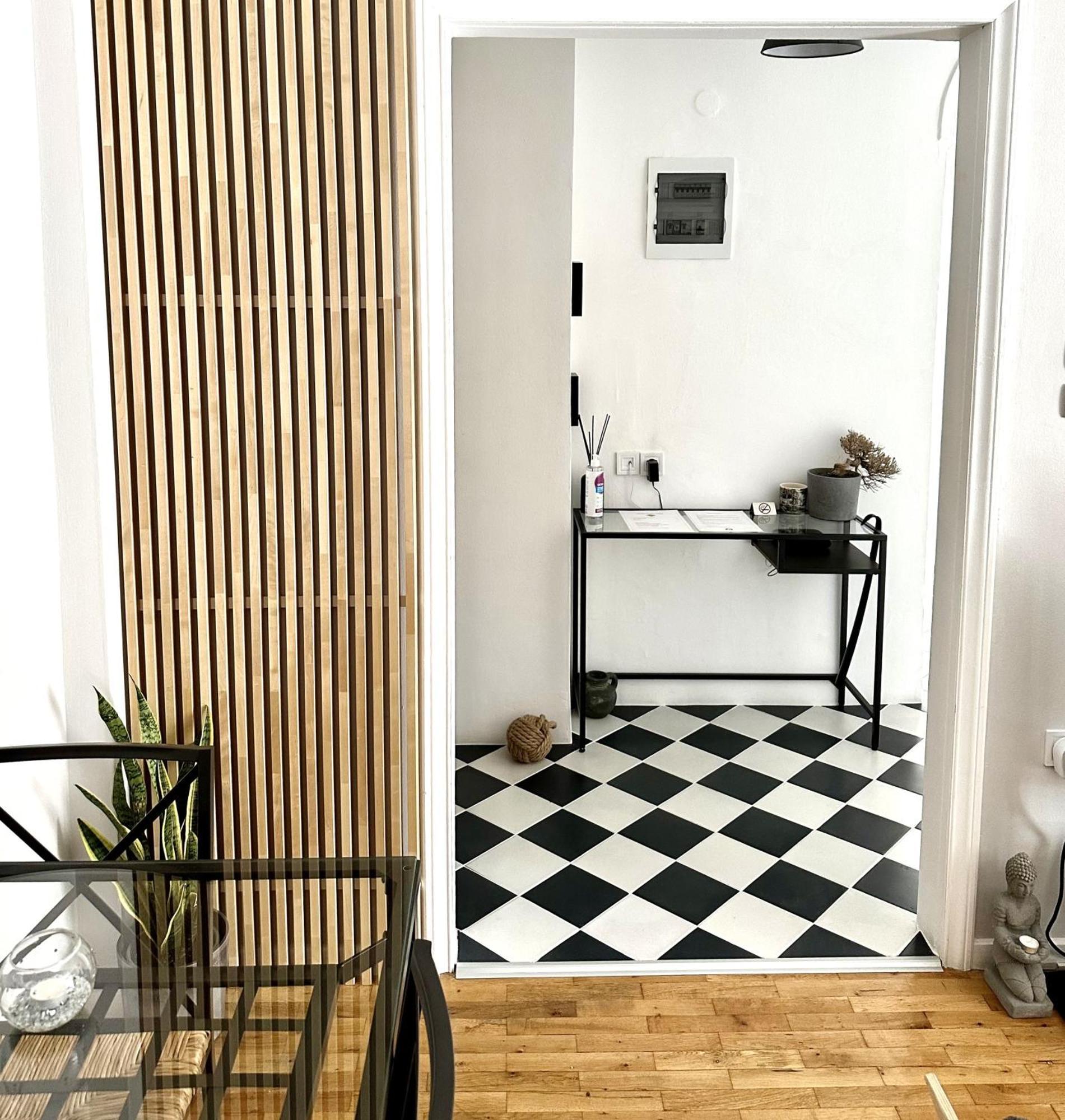 Spacious 82 M2 Two Bedroom Classy Apartment Near City Center Thessaloníki Exteriör bild