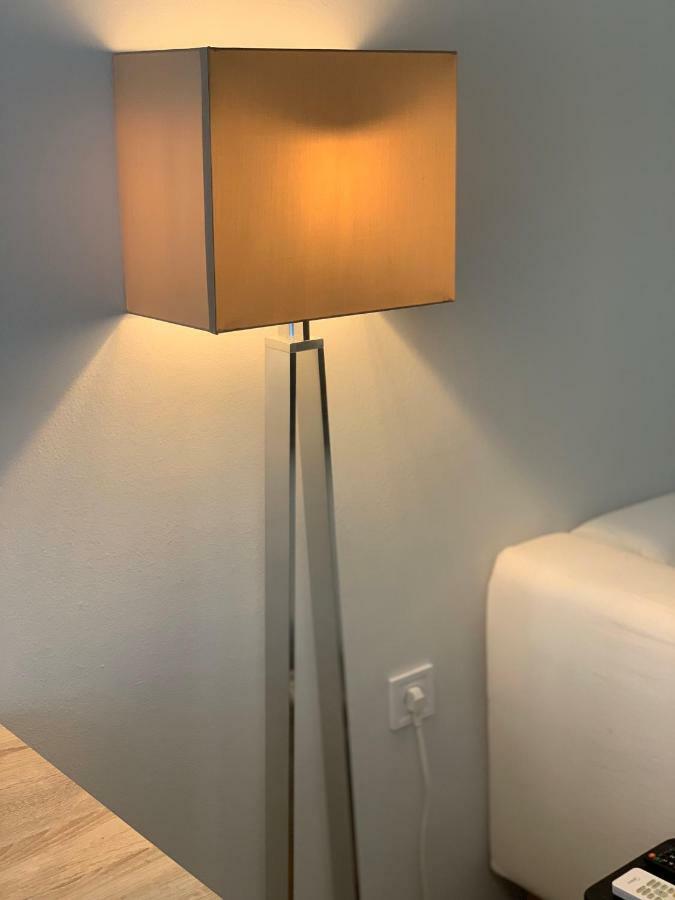 Spacious 82 M2 Two Bedroom Classy Apartment Near City Center Thessaloníki Exteriör bild
